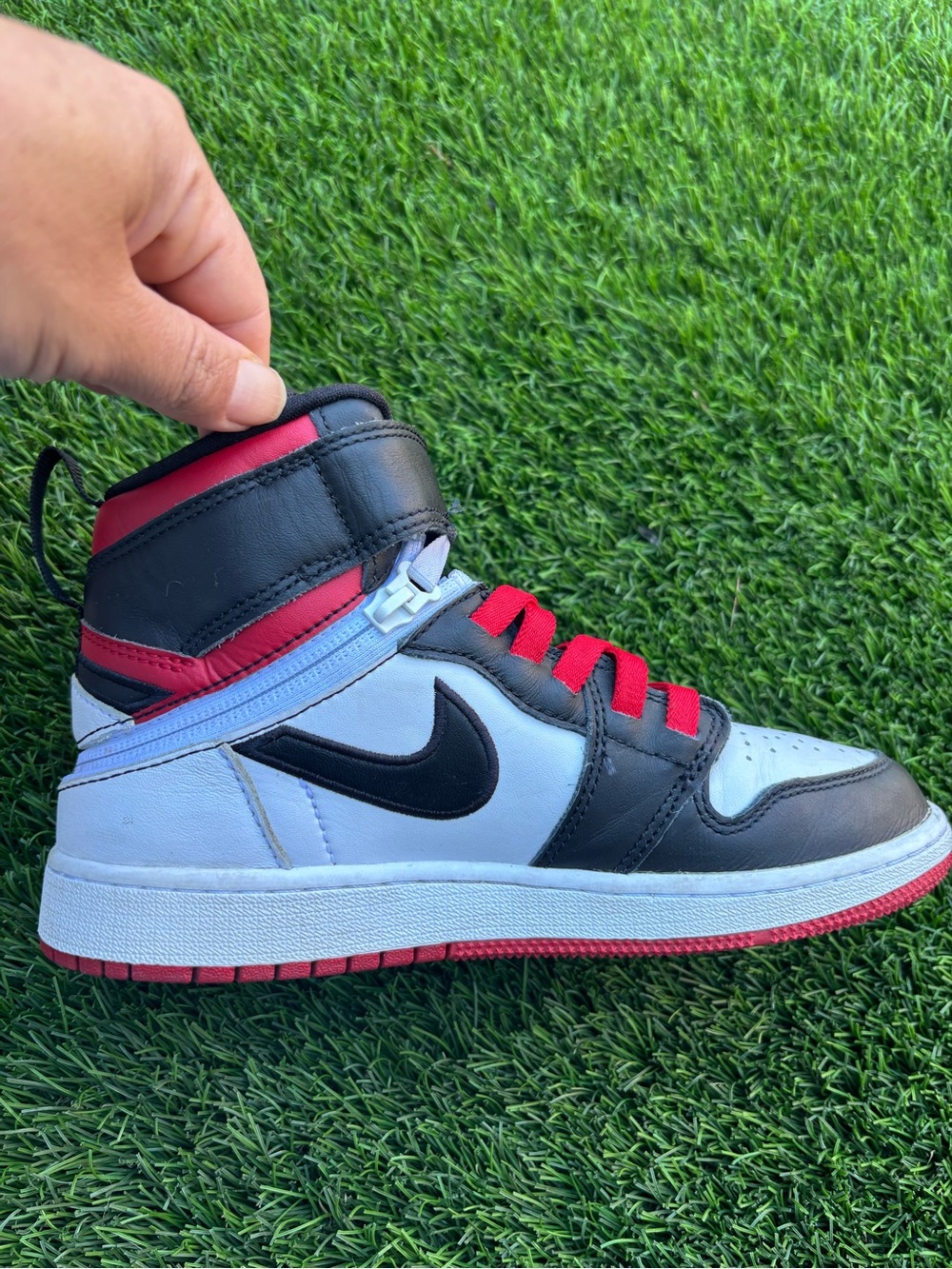 Nike Air Jordan 1 high flyease gym Red, Black & WhiteSneakers - Picture 3 of 7